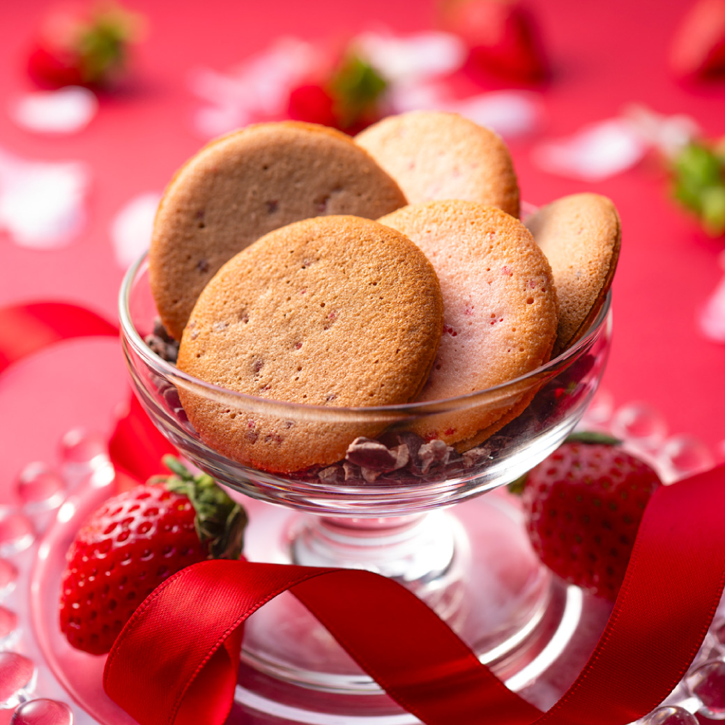 バレンタインギフト2026 ゴディバ GODIVA あまおう苺ラングドシャクッキー アソートメント 8枚入 210424