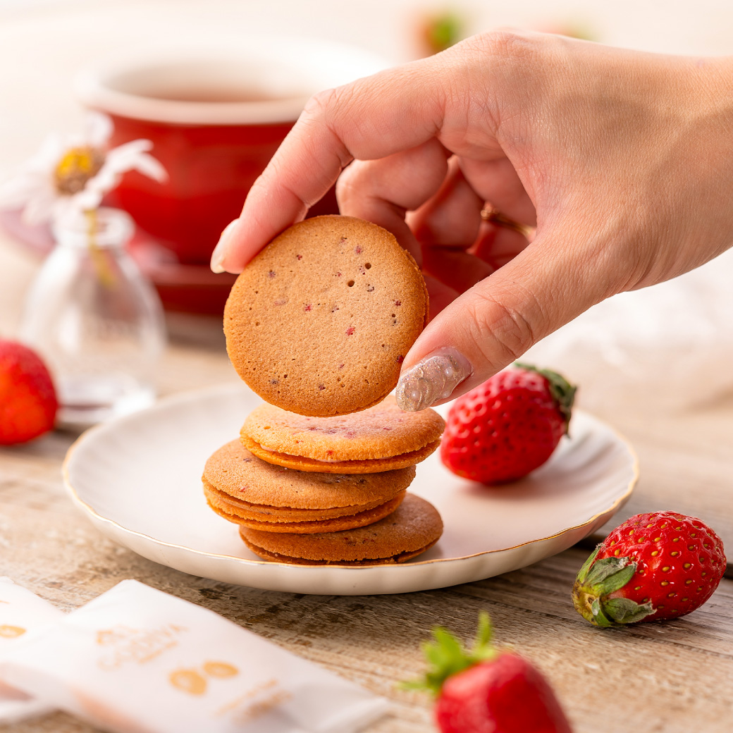 バレンタインギフト2026 ゴディバ GODIVA あまおう苺ラングドシャクッキー アソートメント 8枚入 210424