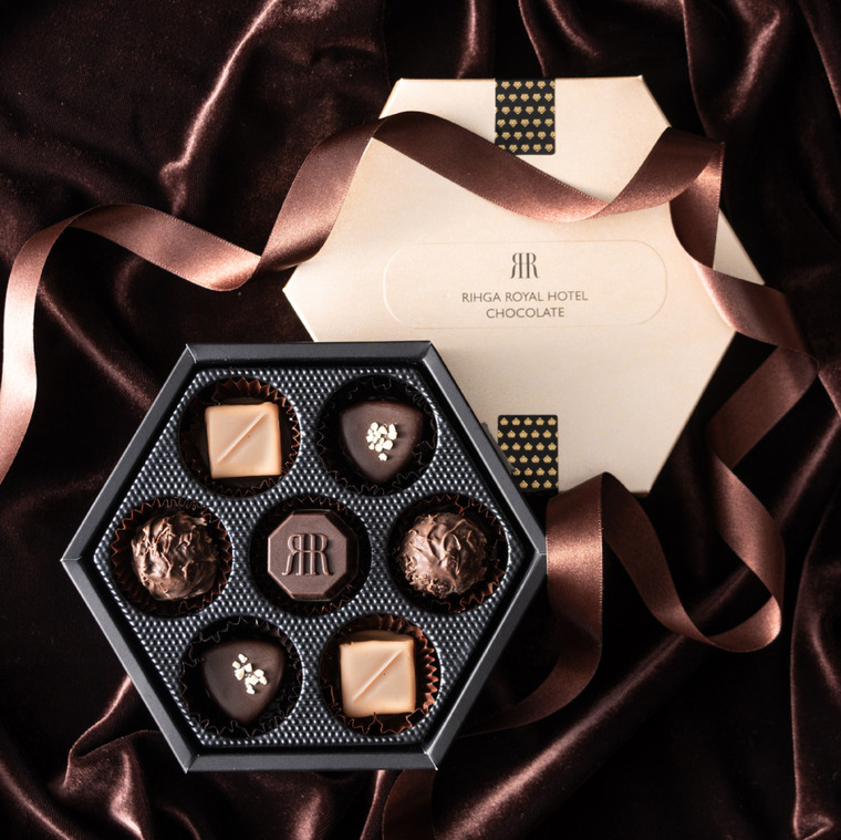 リーガロイヤルホテル セット・ショコラ チョコレート 7個 C-25 QD