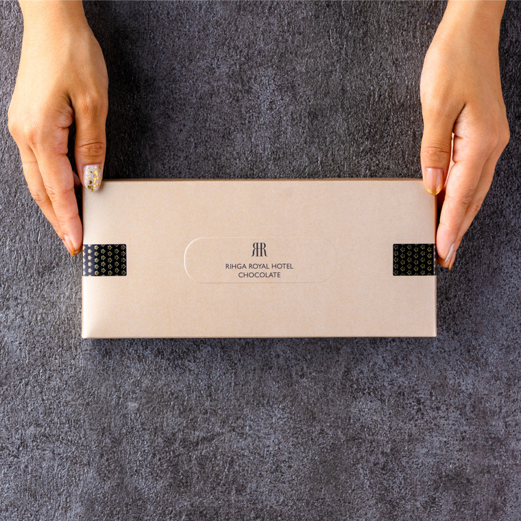 リーガロイヤルホテル シック・ショコラ チョコレート 11個 C-25 QE