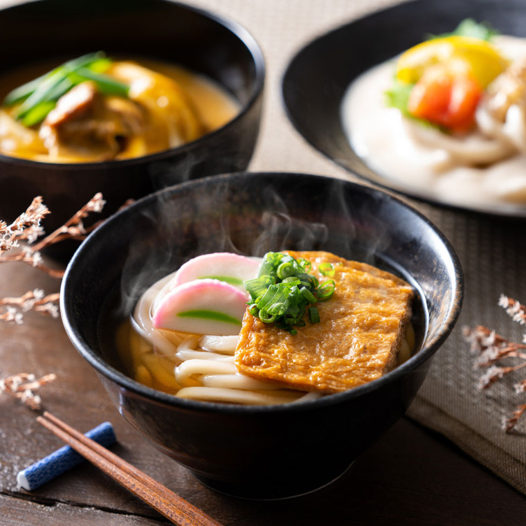 つるとんたん 半生かけつゆのおうどんとカレーうどん 四人前（メーカー包装済、のしは外のし）