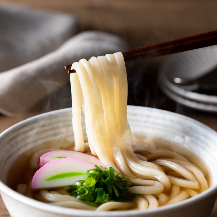 つるとんたん 半生かけつゆのおうどんとカレーうどん 四人前（メーカー包装済、のしは外のし）