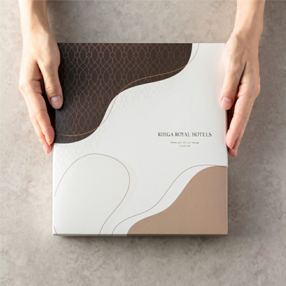 お歳暮 冬ギフト お菓子 内祝い リーガロイヤルホテル アーモンドショコラサンド 8個 RRG-02A / 洋菓子 ダックワーズ