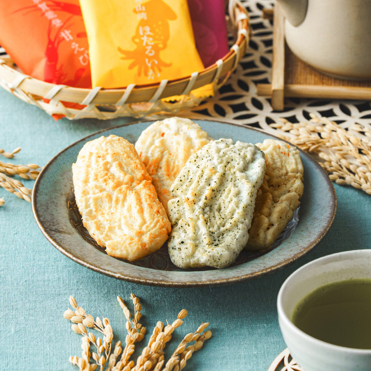 お歳暮 冬ギフト 草加葵の倉 海千楽 和菓子 おかき 海鮮おかき 青のり えび いか メーカー包装済 のしは外のし 記念品 食べ物 写真入り メッセージカード無料 贈答品 プレゼント