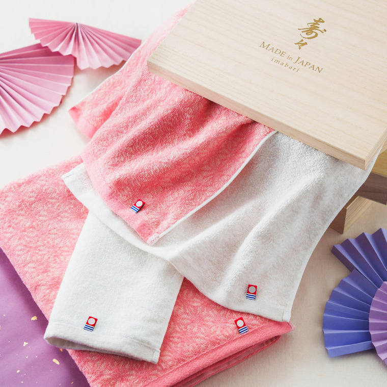 今治タオル 寿々(じゅじゅ)木箱入り紅白タオルセット(バスタオル2P)