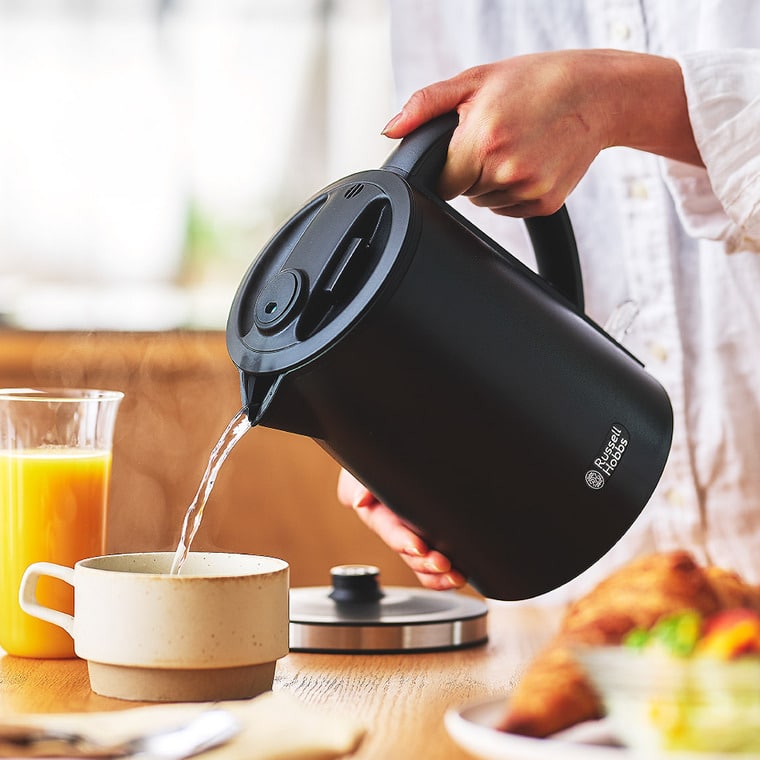 ラッセルホブス ケトル Russell Hobbs ベーシックケトル プラス 0.8L 7014JP グレー ブラック 送料無料 / 800ml 電気ケトル 転倒お湯もれ防止 二重構造 ステンレス 空焚き防止 JGS