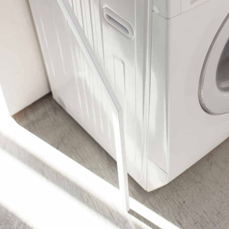 立て掛けランドリーシェルフ タワー 山崎実業 tower ホワイト/ブラック 2482 2483