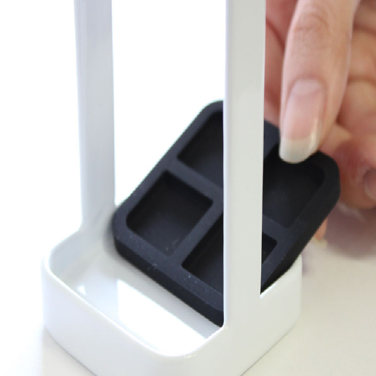 トゥースブラシスタンド スリム タワー 山崎実業 tower 歯ブラシホルダー ホワイト/ブラック 2821 2822 タワーシリーズ