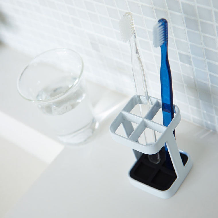 トゥースブラシスタンド スリム タワー 山崎実業 tower 歯ブラシホルダー ホワイト/ブラック 2821 2822 タワーシリーズ