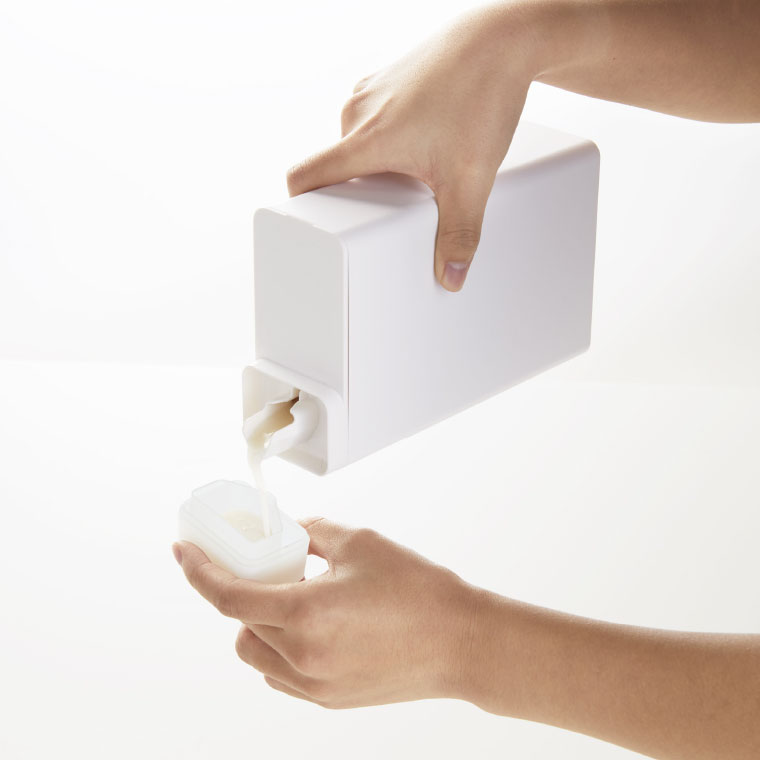 詰め替え用ランドリーボトル タワー 山崎実業 tower ホワイト/ブラック 3587 3588 タワーシリーズ