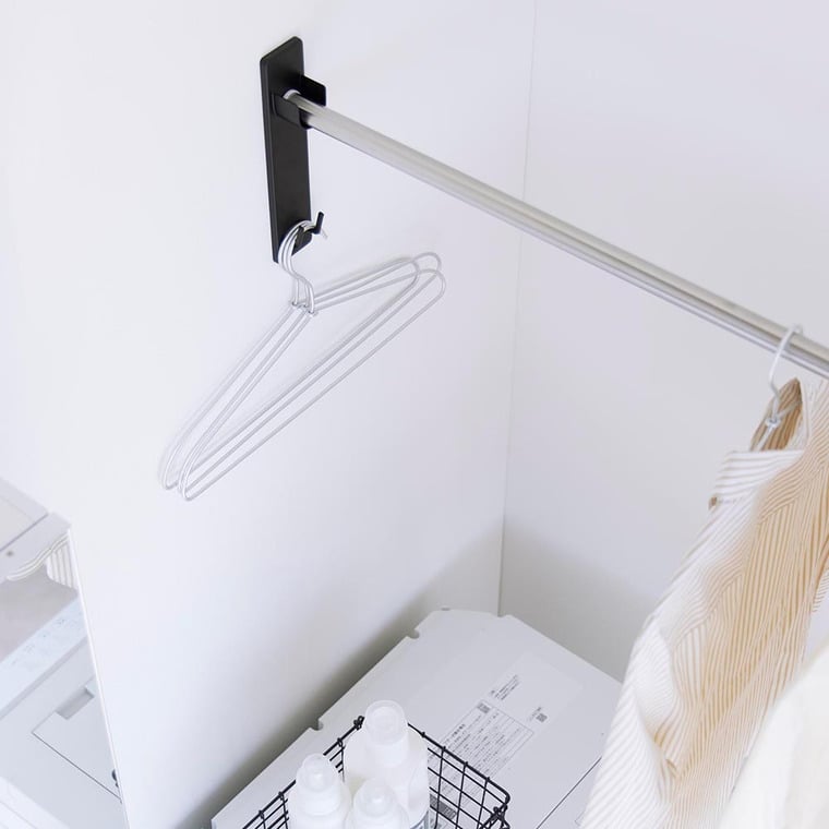 （土・日発送可） 石こうボード壁対応物干し竿ホルダー タワー 2個組 山崎実業 公式 tower 2113 2114 ホワイト ブラック 送料無料