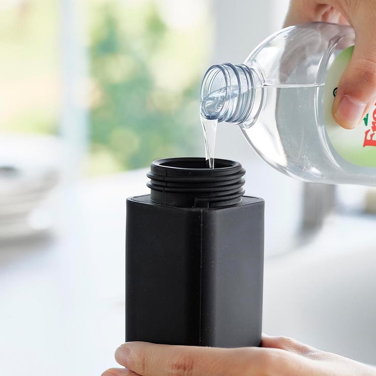 山崎実業 tower シリコーン食器用洗剤詰め替えボトル タワー キッチン 3777 3778 ホワイト ブラック