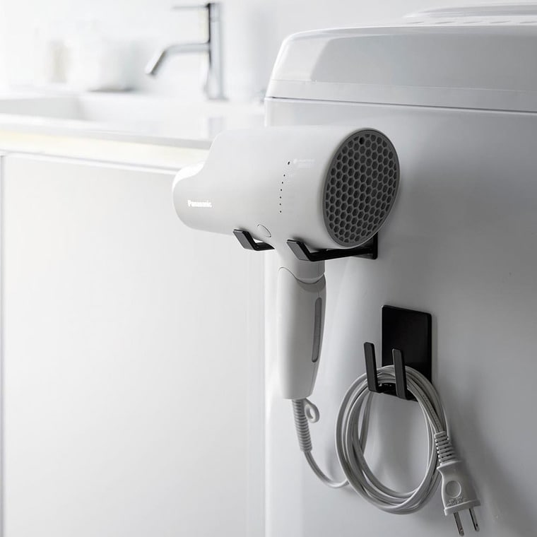 （土・日発送可） マグネットドライヤー&コードホルダー タワー 山崎実業 公式 tower 1739 1740 ホワイト ブラック