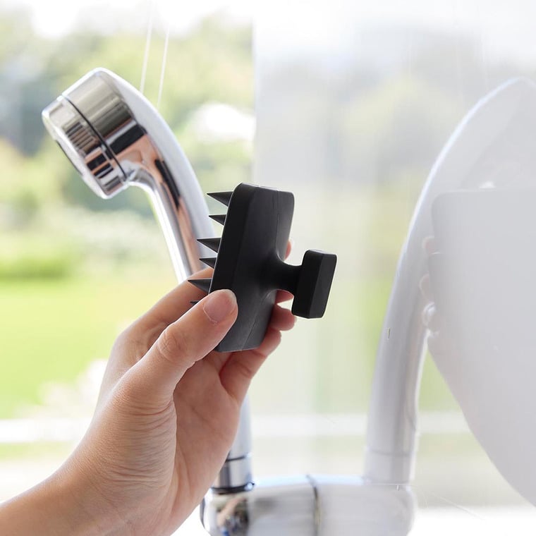 （土・日発送可） マグネット頭皮マッサージブラシ タワー ハンドル付き ソフトタイプ 山崎実業 公式 tower 1769 1770 ホワイト ブラック