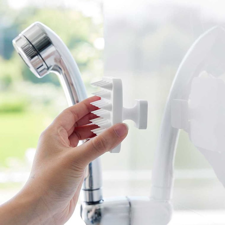 （土・日発送可） マグネット頭皮マッサージブラシ タワー ハンドル付き ソフトタイプ 山崎実業 公式 tower 1769 1770 ホワイト ブラック