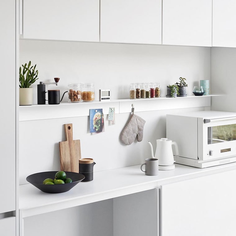 マグネットが付くウォールラックW90 タワー 石こうボード壁対応 山崎実業 公式 tower 1931 1932 ホワイト ブラック / 幅90cm ウォールシェルフ 送料無料