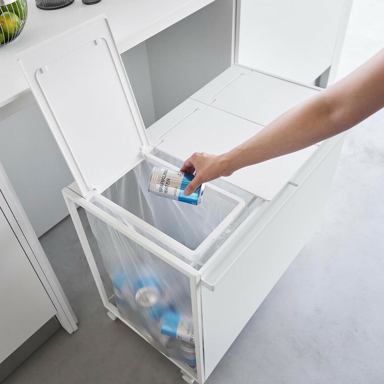 [ 蓋付き目隠し分別ダストワゴン タワー 45L 3分別 ] 山崎実業 公式 tower 1822 1823 ホワイト ブラック / キッチン ゴミ箱 分別 45リットル 分別ゴミ箱 ふた付き キャスター付き 45L