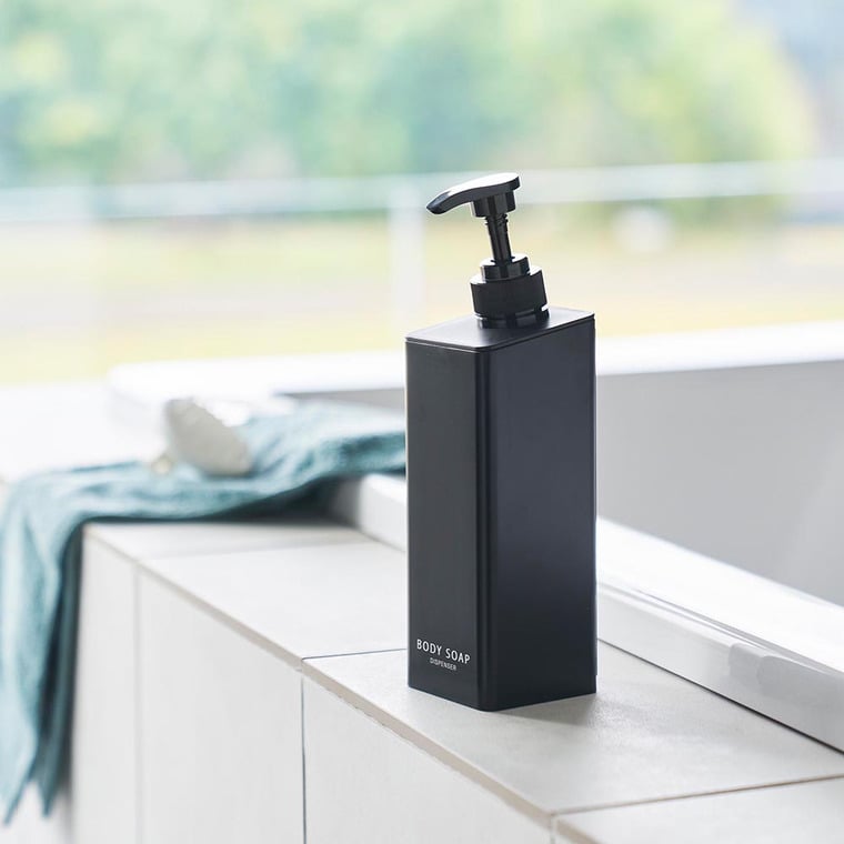 たっぷり洗剤が出るマグネットディスペンサー タワー 3本セット 山崎実業 公式 お風呂 tower 1532 1533 1534 1535 1536 1537 ホワイト ブラック 送料無料