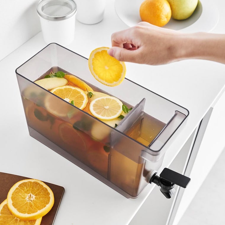 冷蔵庫ドリンクサーバー タワー 2.8L 山崎実業 tower 1582 1583 白 黒 送料無料