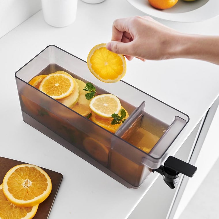 冷蔵庫ドリンクサーバー タワー 1.8L 山崎実業 tower 1584 1585 白 黒 送料無料