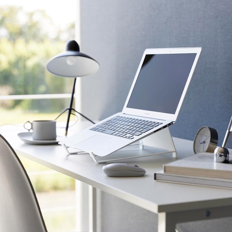 （土・日発送可） ツーウェイノートパソコン&タブレットスタンド タワー 山崎実業 公式 tower 1626 1627 ホワイト ブラック / 11～17インチ 送料無料