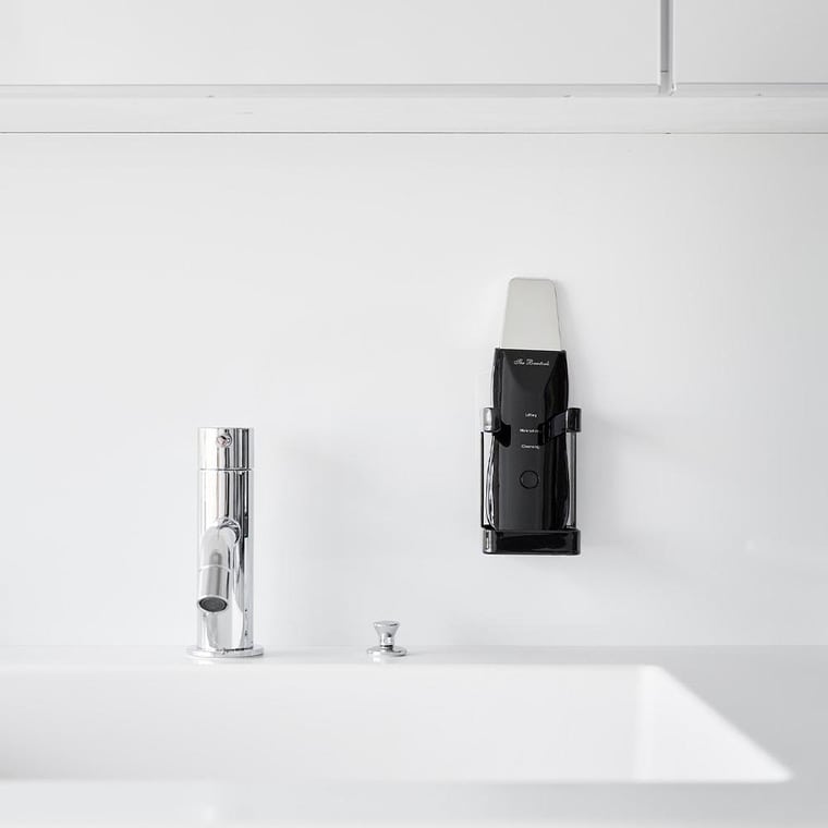 （土・日発送可） フィルムフックフェイシャルグッズ収納ラック タワー 山崎実業 公式 tower 1670 1671 ホワイト ブラック