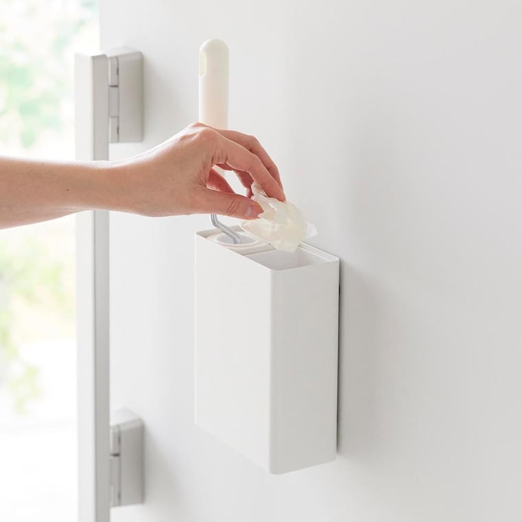 （土・日発送可） マグネット粘着クリーナースタンド収納&ダストボックス タワー 山崎実業 公式 tower 1705 1706 ホワイト ブラック