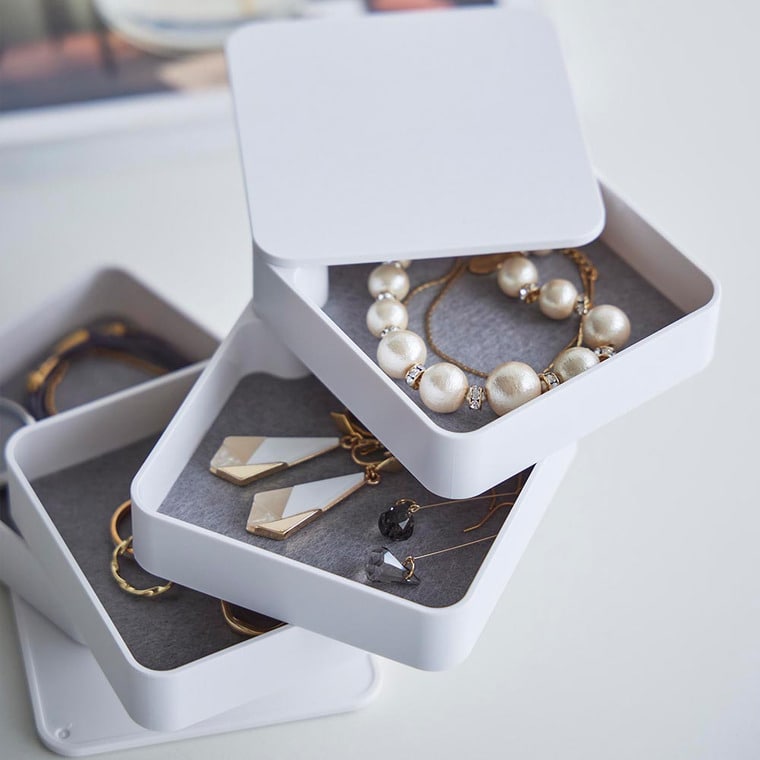 （土・日発送可） アクセサリートレー タワー 4段 スクエア 山崎実業 公式 tower 1753 1754 ホワイト ブラック