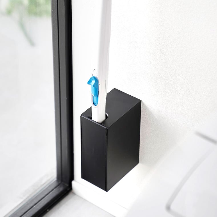 (土・日発送可) ウォール流せるトイレブラシホルダー タワー 石こうボード壁対応 山崎実業 公式 tower トイレブラシ 収納 1838 1839 ホワイト ブラック