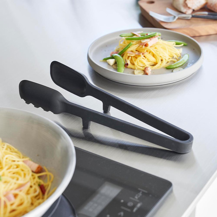 （土・日発送可） シリコーン調理トング タワー 山崎実業 公式 tower 1775 1776 ホワイト ブラック / 耐熱 直置き 食洗機対応