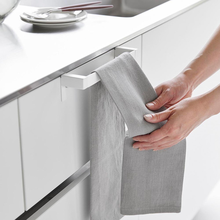 （土・日発送可） 滑り落ち防止キッチンタオルハンガーバー タワー 山崎実業 公式 tower 1808 1809 ホワイト ブラック