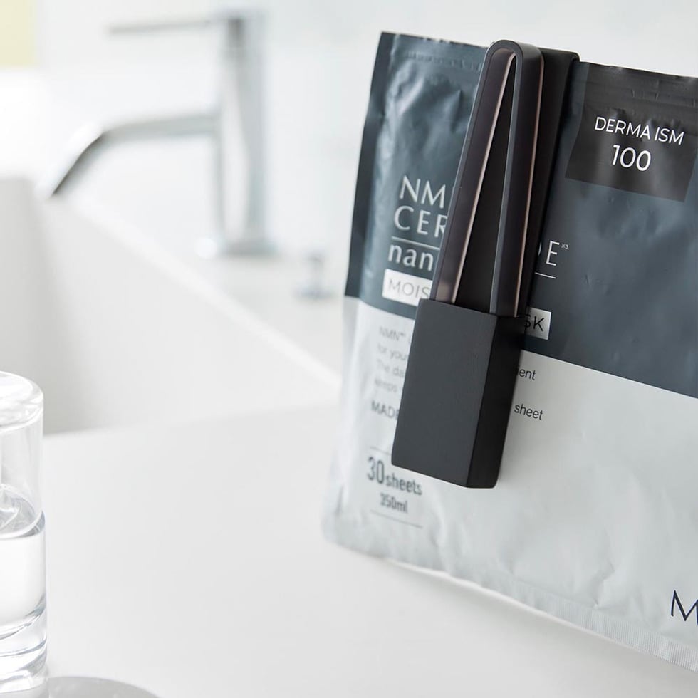 ホルダー付きフェイスマスクトング タワー 山崎実業 tower 1409 1410 ホワイト ブラック