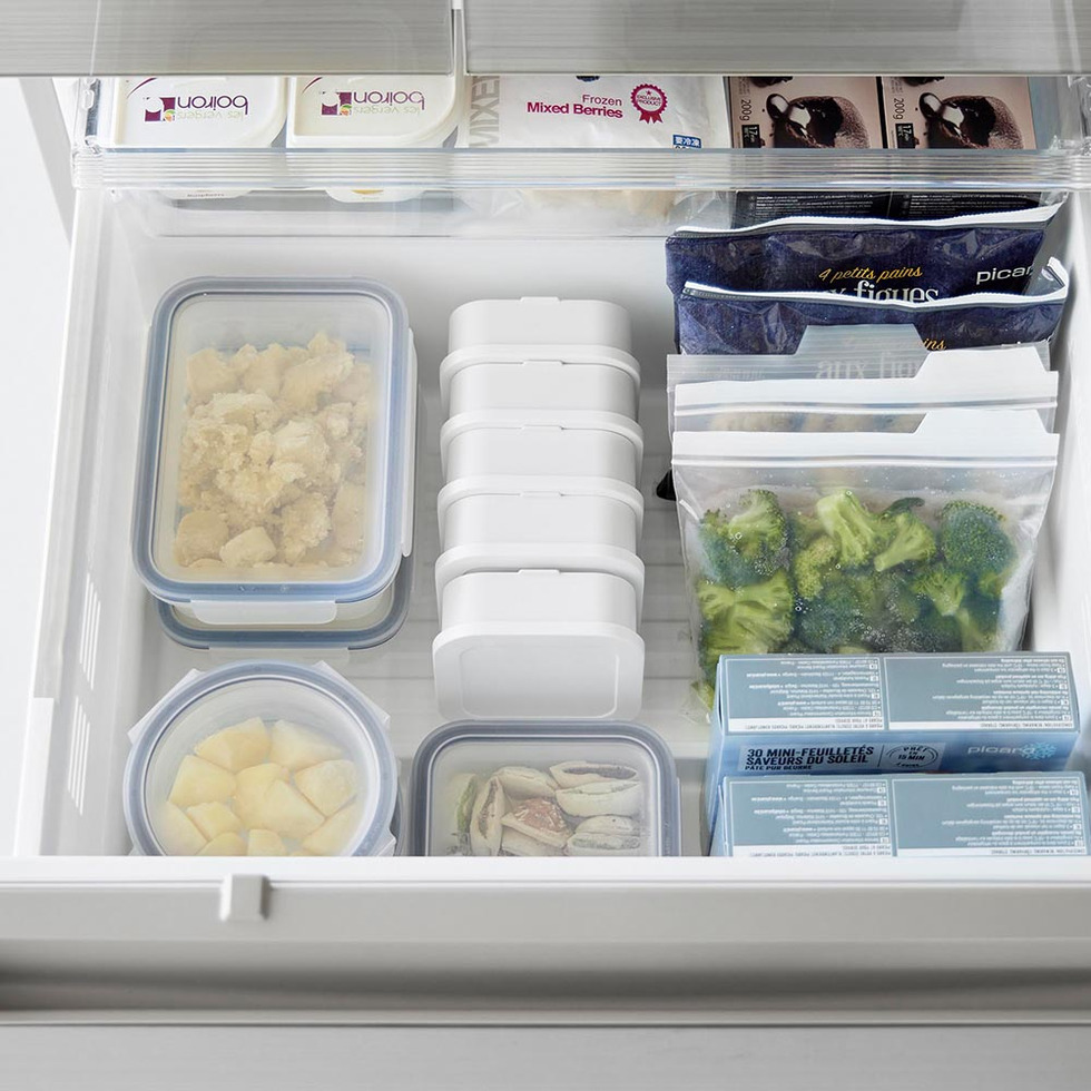 温まりやすい立つ冷凍ごはん容器 タワー 一膳 2個組 山崎実業 公式 tower 1471 1472 ホワイト ブラック / 容量150g 食洗機対応 電子レンジ対応