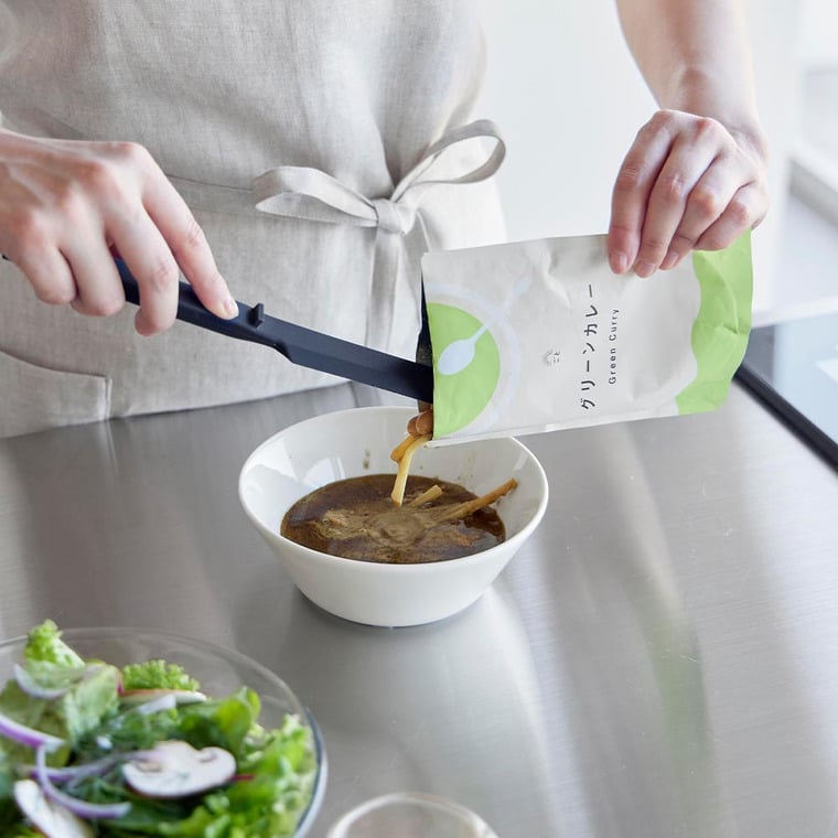 シリコーン多機能スパチュラ タワー 山崎実業 公式 tower 1330 1331 ホワイト ブラック / シリコンヘラ 食洗機対応