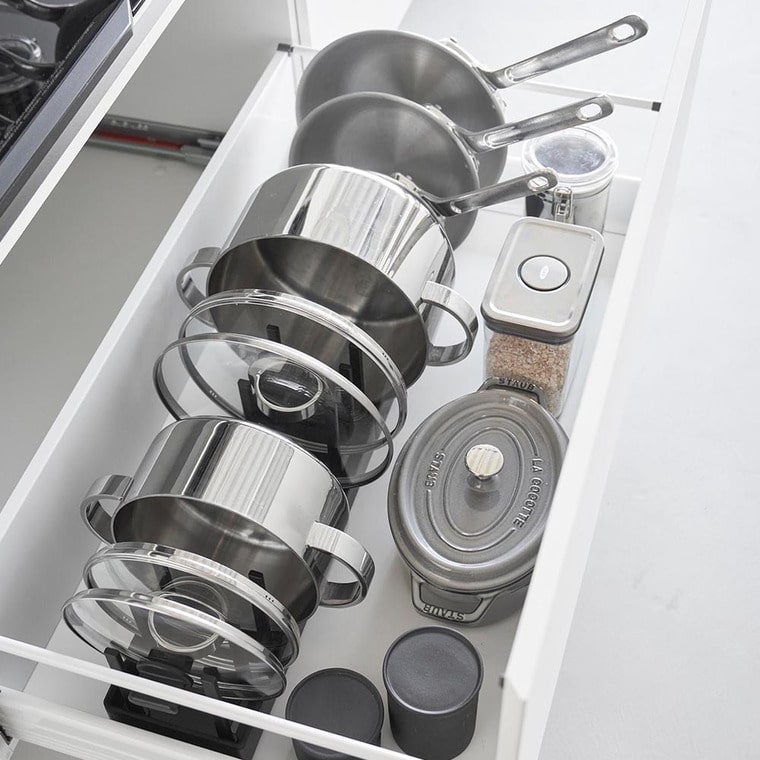 シンク下幅調節鍋蓋&フライパン収納スタンド タワー W40 山崎実業 公式 tower 1361 1362 ホワイト ブラック / 幅40cm キッチン収納 送料無料