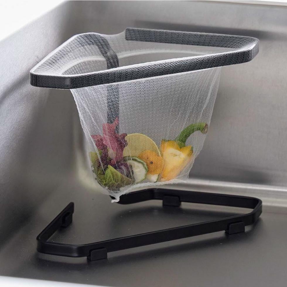 水切りネットが付けられる三角コーナー タワー 山崎実業 公式 tower キッチン 1555 1556 ホワイト ブラック