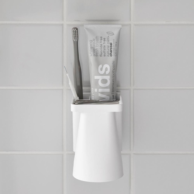 [ フィルムフック1人用歯ブラシホルダー&マグネットタンブラー タワー ] 山崎実業 公式 tower 1295 1296 ホワイト ブラック / マグネットタンブラー うがい コップ 歯ブラシホルダー 歯磨き粉 歯ブラシ スタンド マグネット