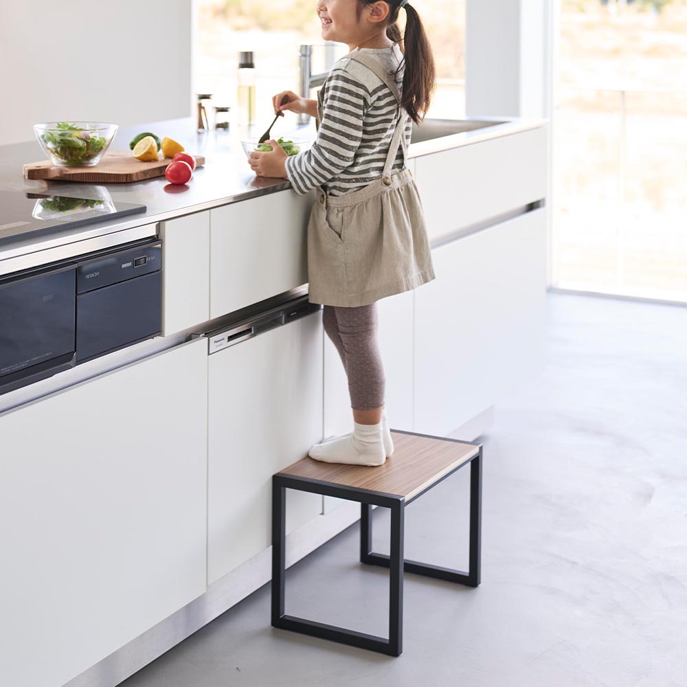 踏み台 タワー H30 山崎実業 tower 10123 10124 ホワイト ブラック / 高さ30cm 耐荷重100kg 送料無料