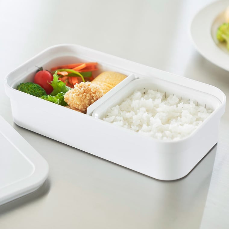 冷凍ごはん用のザルがそのまま入るバルブ付き密閉ランチボックス タワー 山崎実業 公式 tower 1363 1364 ホワイト ブラック / 750mL 弁当箱 保存容器 電子レンジ 食洗機 対応