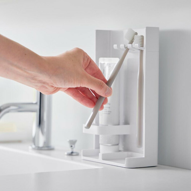 [ 目隠し歯ブラシ&チューブスタンド タワー スリム ] 山崎実業 公式 tower 10025 10026 ホワイト ブラック / 歯ブラシスタンド 歯磨き粉 収納 洗面所 歯ブラシ収納 歯ブラシホルダー 歯ブラシ 隠す おしゃれ 浮かせる収納