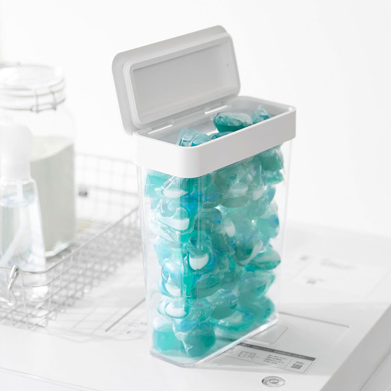 においが漏れにくいパッキン付き洗濯洗剤ボール収納ケース タワー 大容量 山崎実業 公式 tower 10389 10390 ホワイト ブラック / 容量2.3L 詰め替え用