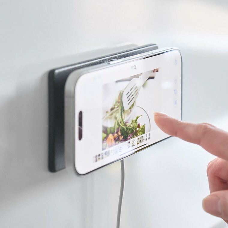 山崎実業 tower マグネットスマートフォン充電ホルダー タワー 公式 10086 10087 ホワイト ブラック