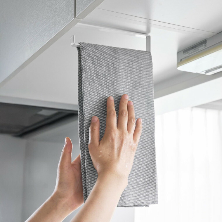 戸棚下タオルハンガー タワー スリム 山崎実業 tower 公式 10501 10502 ホワイト ブラック