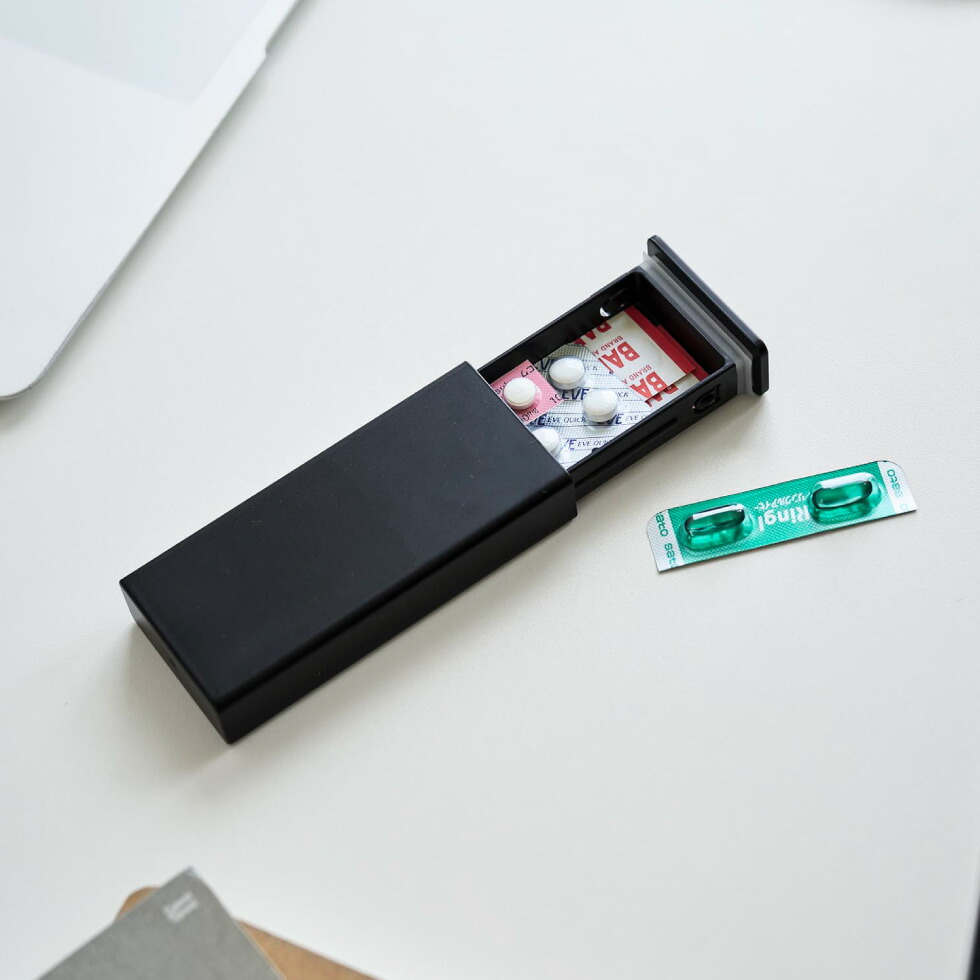 密閉スリムピルケース タワー 山崎実業 tower 公式 10662 10663 ホワイト ブラック