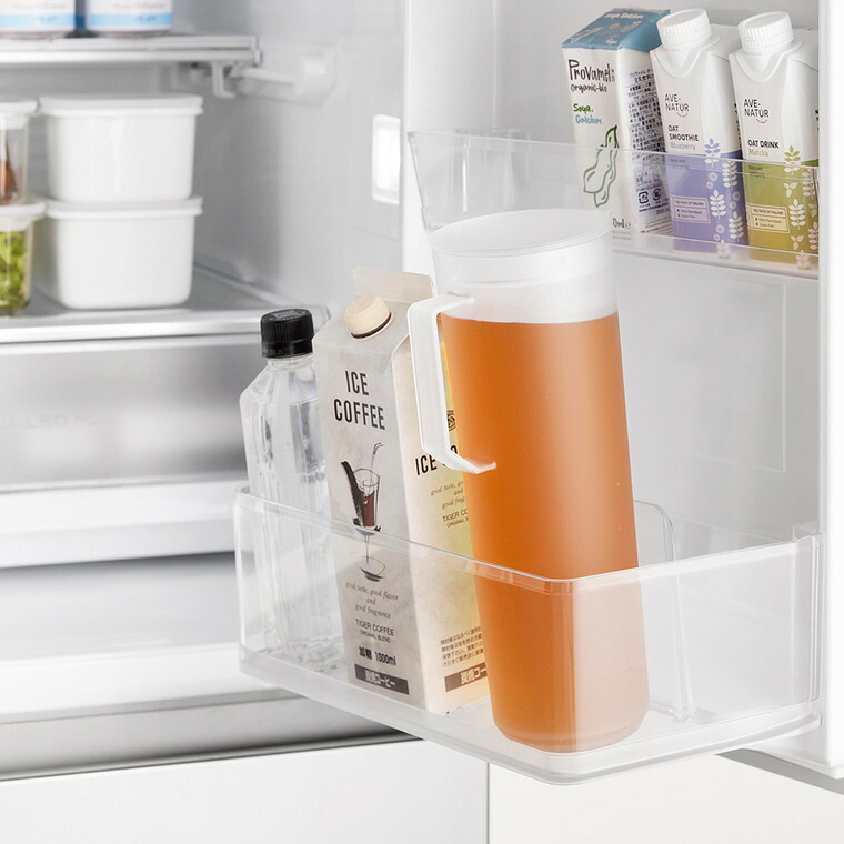 熱湯が注げる冷水筒 タワー ラウンド 1.2L 山崎実業 tower 公式 10686 10687 ホワイト ブラック 送料無料