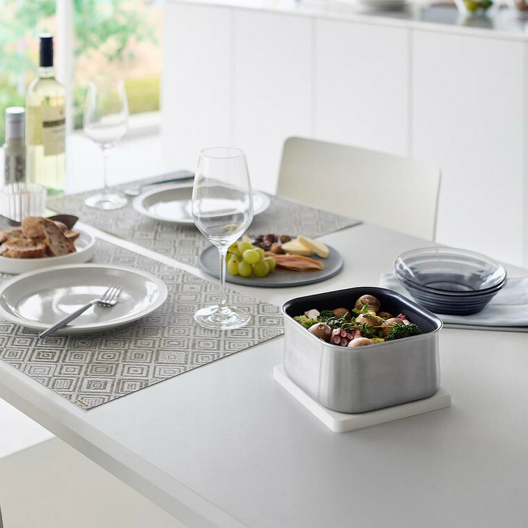 マグネットシリコーン鍋敷き タワー 角型 山崎実業 tower 公式 10320 10321 ホワイト ブラック 送料無料