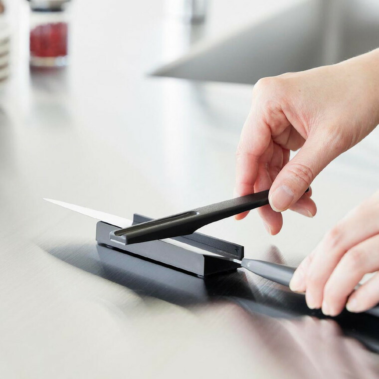 tower セラミックナイフ用シャープナー タワー 山崎実業 10364 ブラック