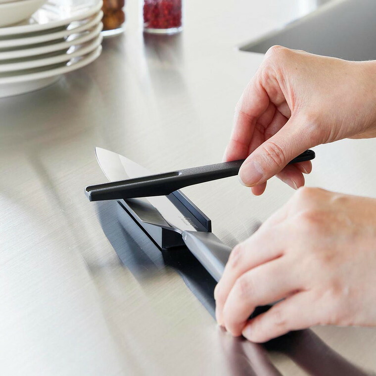 tower セラミックナイフ用シャープナー タワー 山崎実業 10364 ブラック