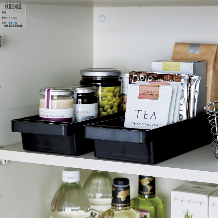 ハンドル付きスリムグラス＆マグ収納 タワー 山崎実業 tower ホワイト/ブラック 4708 4709 タワーシリーズ