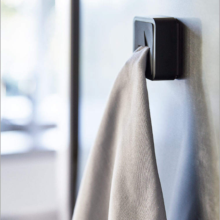 マグネットキッチンタオルホルダー タワー 山崎実業 tower ホワイト/ブラック 4248 4249 タワーシリーズ マグネット